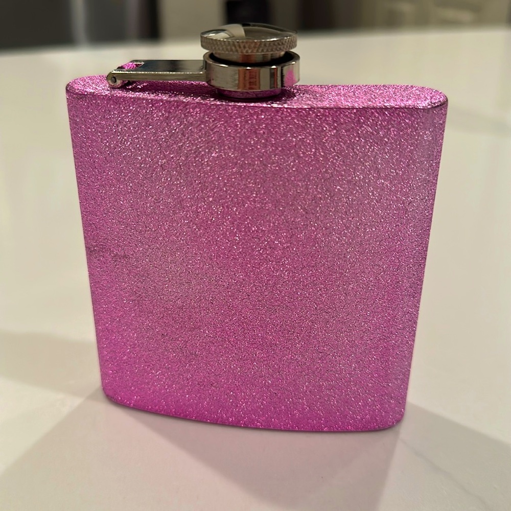 Flask by Oggi